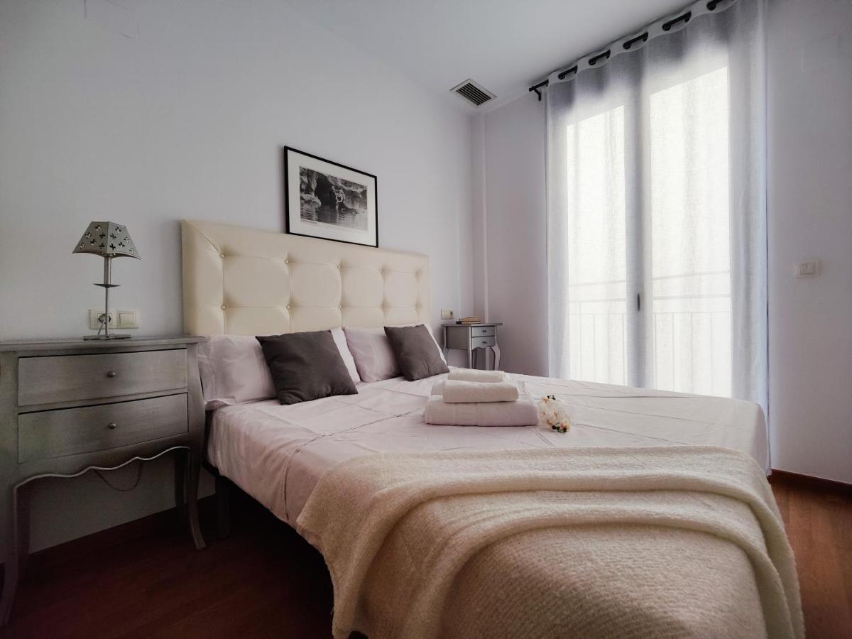 Carmen Old Town Apartments Аликанте Экстерьер фото
