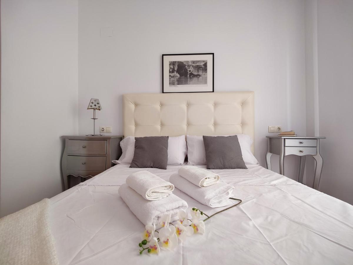 Carmen Old Town Apartments Аликанте Экстерьер фото